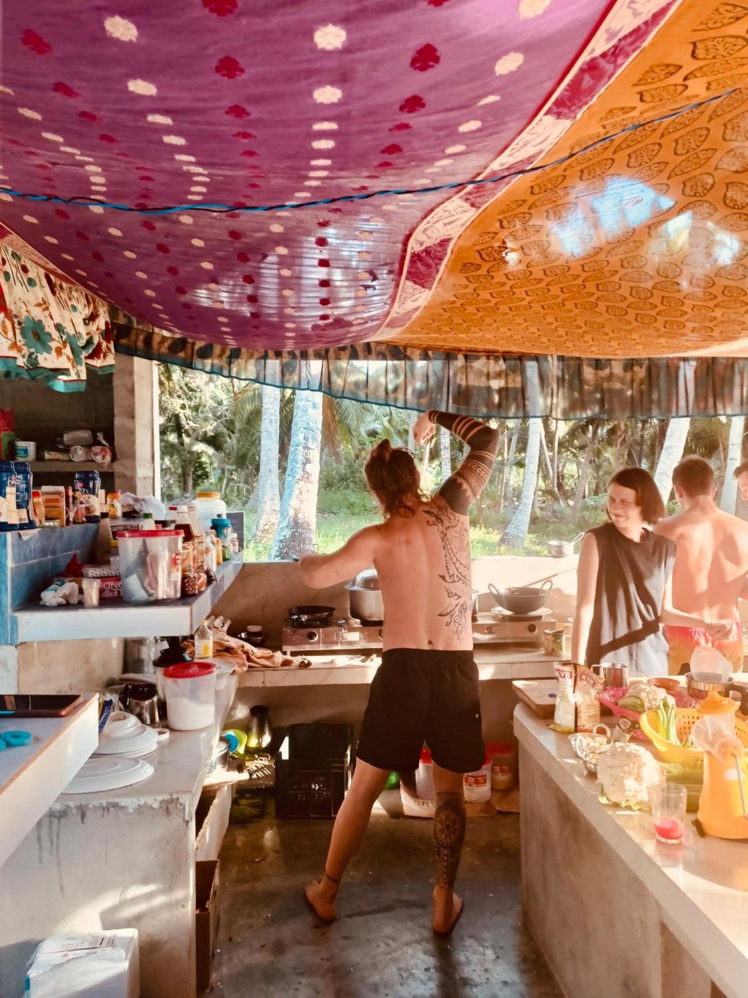Blue Sea Restaurant & Bungalows Sitapur Ngoại thất bức ảnh