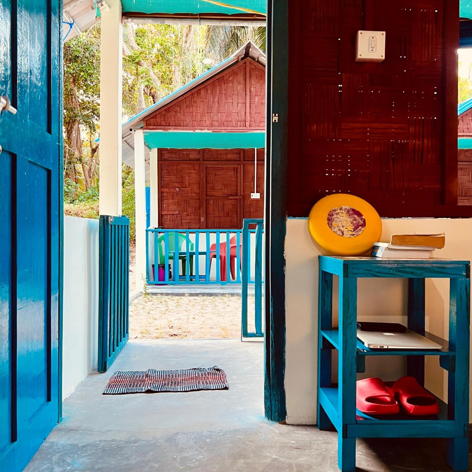 Blue Sea Restaurant & Bungalows Sitapur Ngoại thất bức ảnh